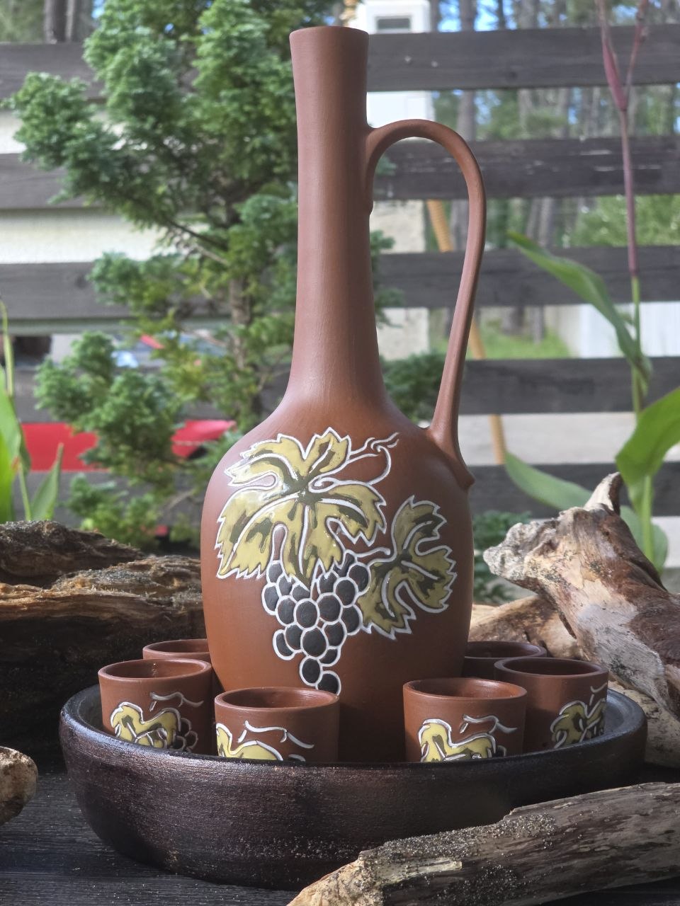 Caucasian Ceramic Wine Decanter with 6 Cups