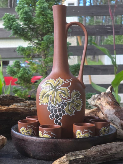 Caucasian Ceramic Wine Decanter with 6 Cups