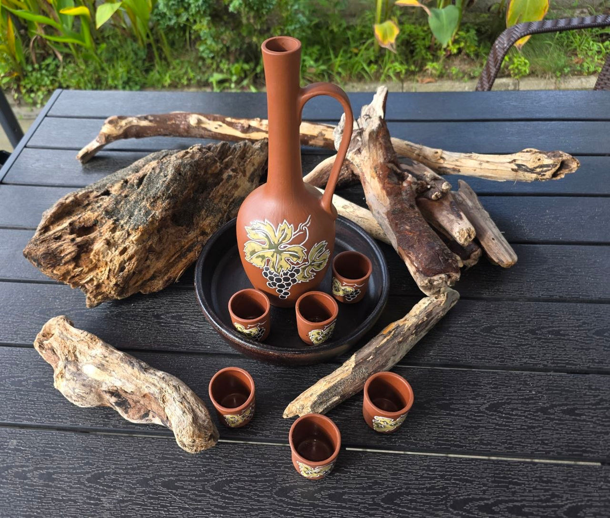 Caucasian Ceramic Wine Decanter with 6 Cups