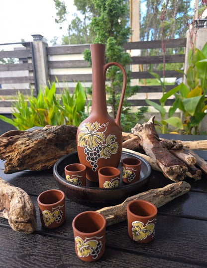 Caucasian Ceramic Wine Decanter with 6 Cups