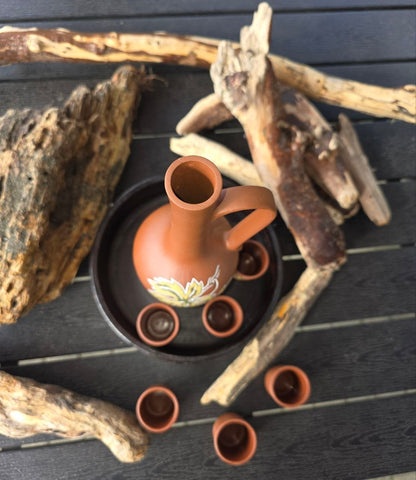 Caucasian Ceramic Wine Decanter with 6 Cups